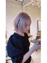 エデル(edel)&nbsp;ホワイトベージュ×レイヤーボブ