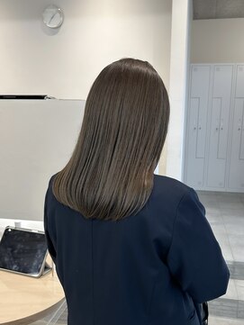 ソア(soa) ブリーチなしWカラーでくすみbeige