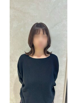 【飛鳥】くびれミディアムレイヤー/枚方