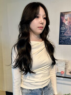 ラパンセノアール(LA PENSEE NOIR) ロング×レイヤーカット