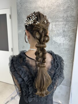 リタブランシェ(Lita branche) ロングヘアにおすすめのヘアセット