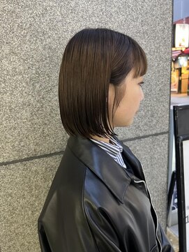 フェイス 石川町 (FACE) コンパクトなミニボブ × ナチュラルストレート