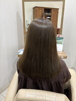 リーナ ビューティガーデン(LiNA BeautyGarden)&nbsp;オリーブベージュ　透明感カラー