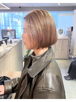 シーン バイ ラッド(SCENE by RAD)&nbsp;大人可愛い小顔盛りレイヤーショートボブ顔まわりカット艶感