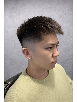 ワンワンオー バーバーショップ 長浜店(@110 BARBER SHOP) 色彩際立つスキンフェード×ベリーショート