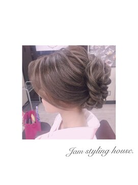 ジャムスタイリングハウス(JAM STYLING HOUSE) 夜会巻きアレンジアップ