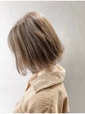 ハイトーン×切りっぱなしボブ
