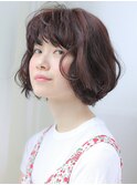 小顔ピンクブラウン透明感カラー大人可愛いひし形ショートボブ