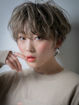 カバーヘア ブリス 大宮西口(COVER HAIR bliss) 小顔ハイライトくせ毛風ショートマッシュヘアt大宮20代30代40代