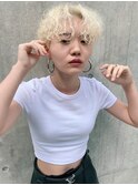今まで不可能と言われた、衝撃のブリーチパーマ!!