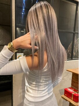 サニー 渋谷(SUNNY) 美髪/ホワイトグレージュ/ネビージュ/こなれミディ[渋谷/渋谷駅]