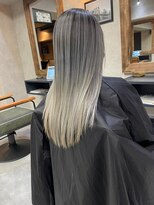 サニー 渋谷(SUNNY)&nbsp;バレイヤージュショコラアッシュハイライトグレージュカラー