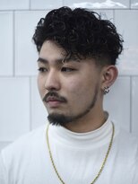 メリケンバーバーショップ フクオカ(MERICAN BARBERSHOP FUK)&nbsp;ハイライトマッシュパーマウルフアッシュブラック