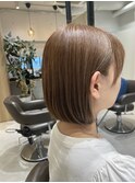ミニボブ×ハイライトベージュカラー