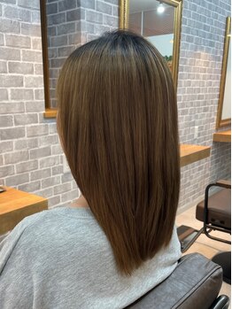 リベレ(Liberer)の写真/髪の芯から潤い、艶やかな質感に。髪のダメージも考えながらワンランク上の上質な仕上がりに＊