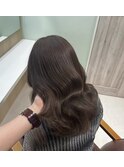 ベージュカラー