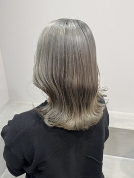 ビーリアン(B-LIEN) ハイトーン　グレージュカラー