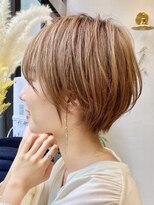 ビュートヨナカ(VIEW TOYONAKA) 【30代40代50代】大人気くびれショート/明るめベージュ