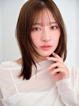 リーナ(LIENA) くびれミディ韓国レイヤー×うるつや水光カラー