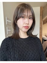 メゾンシアー(Maison Sheer)&nbsp;olive beige / 顔周りカット