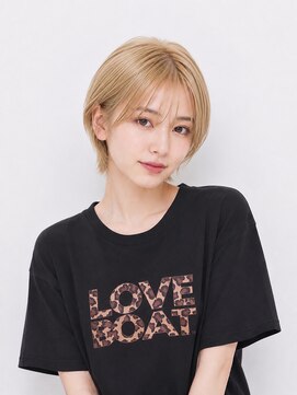 キャロル(CAROL) 韓国ショート×ハイトーンベージュ｜小顔ショート