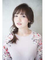 コマ(coma)&nbsp;中野【comaアレンジ】ざっくりフェアリー片側ゆる編み込み