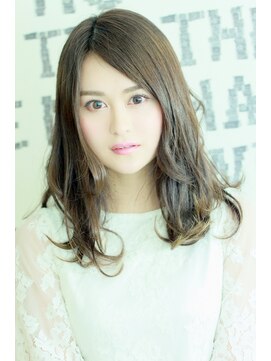 ローランセントラル(Lorran central) 上質なアッシュベージュでキレイな大人ヘアに