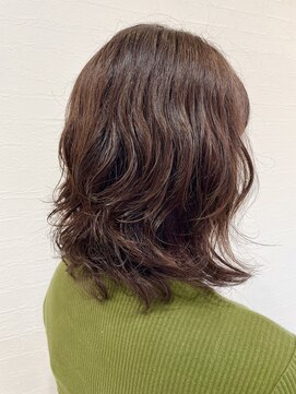 ハル(Haru) ゆるふわパーマスタイル