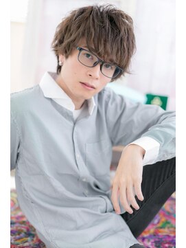 ミック 日暮里店(miq) 毛先で遊ぶくせ毛ショートグランマッシュa1