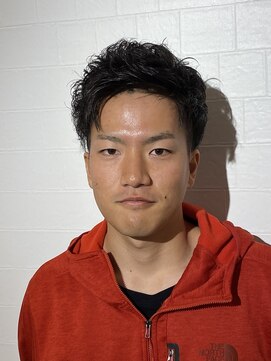 ワイズヘアー ナガサキ(Y's hair nagasaki) 強パーマのアップバングショートツーブロックヘア