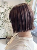 ミディアムボブインナーブルー