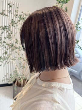 サロンドフィール(Salon de feel) ミディアムボブインナーブルー