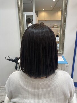 アルターシェリー(aL-ter che'rie) ブラウンカラー[デザインカラー/レイヤーカッ/ウェットヘア]