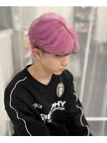 ナナ(NANA)&nbsp;ピンク/ブリーチ/デザインカラー/メンズカット