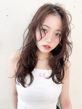 ビーチ(BEACH) ニュアンスロングパーマかきあげバング柔らかベージュ