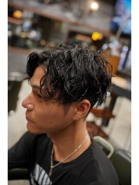 スリーセント 栄(3/cent) スパイラルパーマ