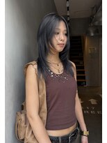 ジーナ(XENA) 暗めカラー グレージュ