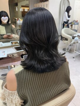 ユニ 表参道(uni) 大人気の韓国女優風くびれレイヤーカット/ヨシンモリ/エギョモリ