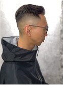 スキンフェード フェードカット バーバー ビジネスヘア 30代
