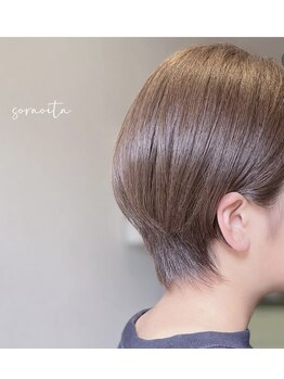 ソラオオイタ(SORAoita)の写真/さりげない大人のショート。骨格と髪質に合わせて整えます。
