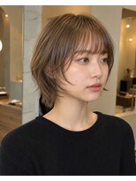 ラファンジュ ヘアー クレオ(Rohange hair Creo)&nbsp;ナチュラルベージュ/透け感/ショートウルフ