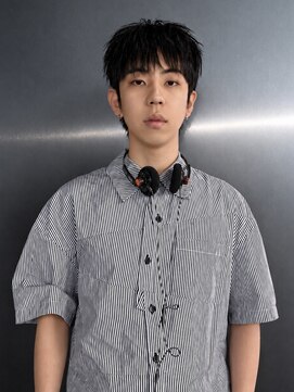 ルアウアオ(LUAU Ao) 《北斗》韓国現地最新ヘア  / Instagram - @hokutooo16
