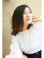 トヌコア ルア 下北沢店(TONUKOA RUA)&nbsp;【TonukoaRua】切りっぱなし感が作るナチュラルな外巻きボブ☆