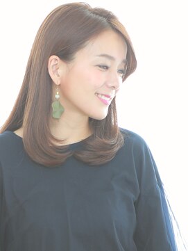 ヘアーサロン ラフリジー(Loufreasy) 【髪質改善ストレート】大人女子のツヤ髪ストレートヘアー