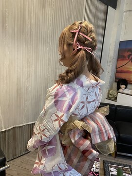 ビューティボックスモンロー(Beauty Box MONROE) 編み込みツインテール+浴衣着付