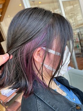 ラグーン(LAGOON) バイカラー/インナーカラー/ディープパープル/ボブ/外ハネ