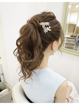 ヘアアンドメイクジップ恵比寿 (Hair＆Make ZIP) カールポニーテールヘアセット