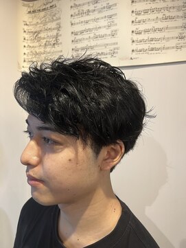 ミルコ バイ クラク(MIRUCO by KURAKU) メンズパーマ