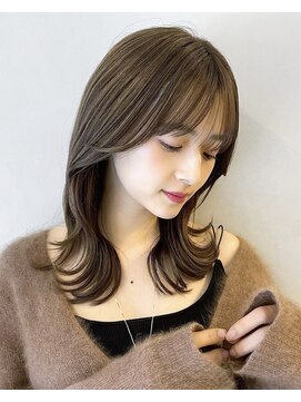 ベル 表参道店(Belle) 簡単巻き髪！動くミディアムヘア《顔まわりレイヤー小顔》