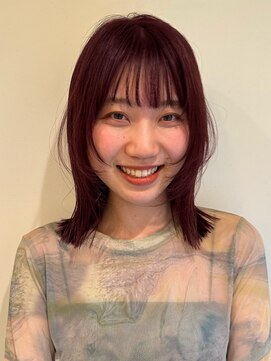 ローネス(LONESS) 大人気♪ふんわりレイヤー×切りっぱなしボブ